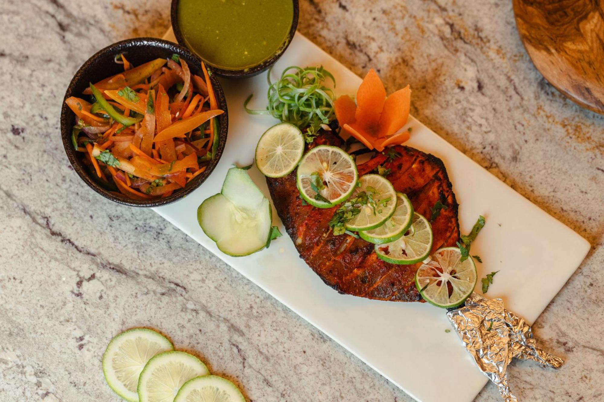 The White Rock Inn & Dine 실롱 외부 사진