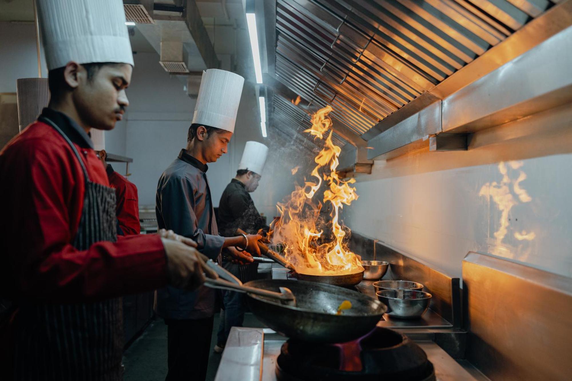 The White Rock Inn & Dine 실롱 외부 사진